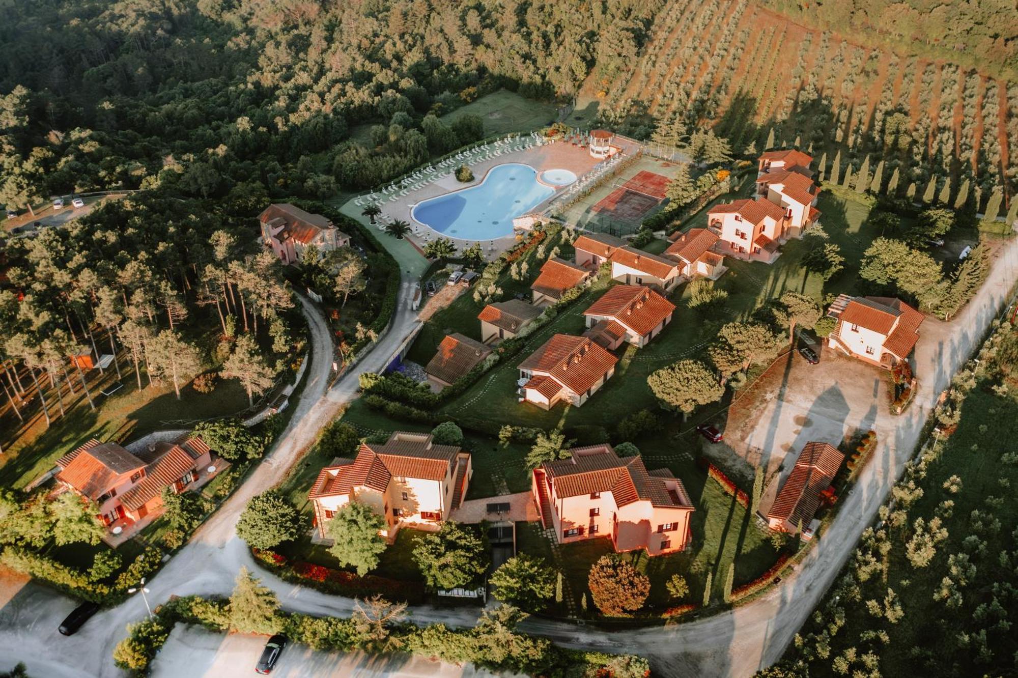 Borgo San Pecoraio Resort Riparbella Exterior foto